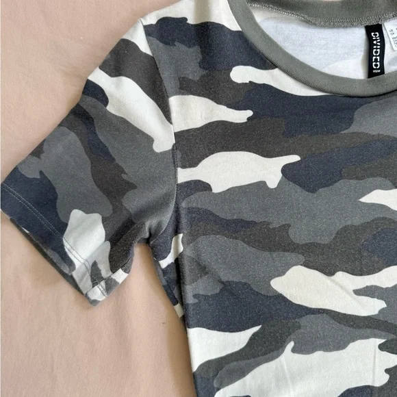 H&M Camouflage Dress - Picture 4 of 8